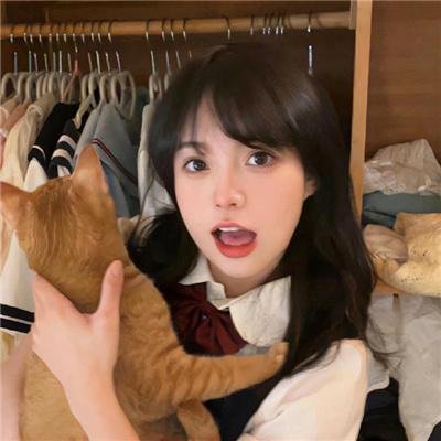 退休女士海报